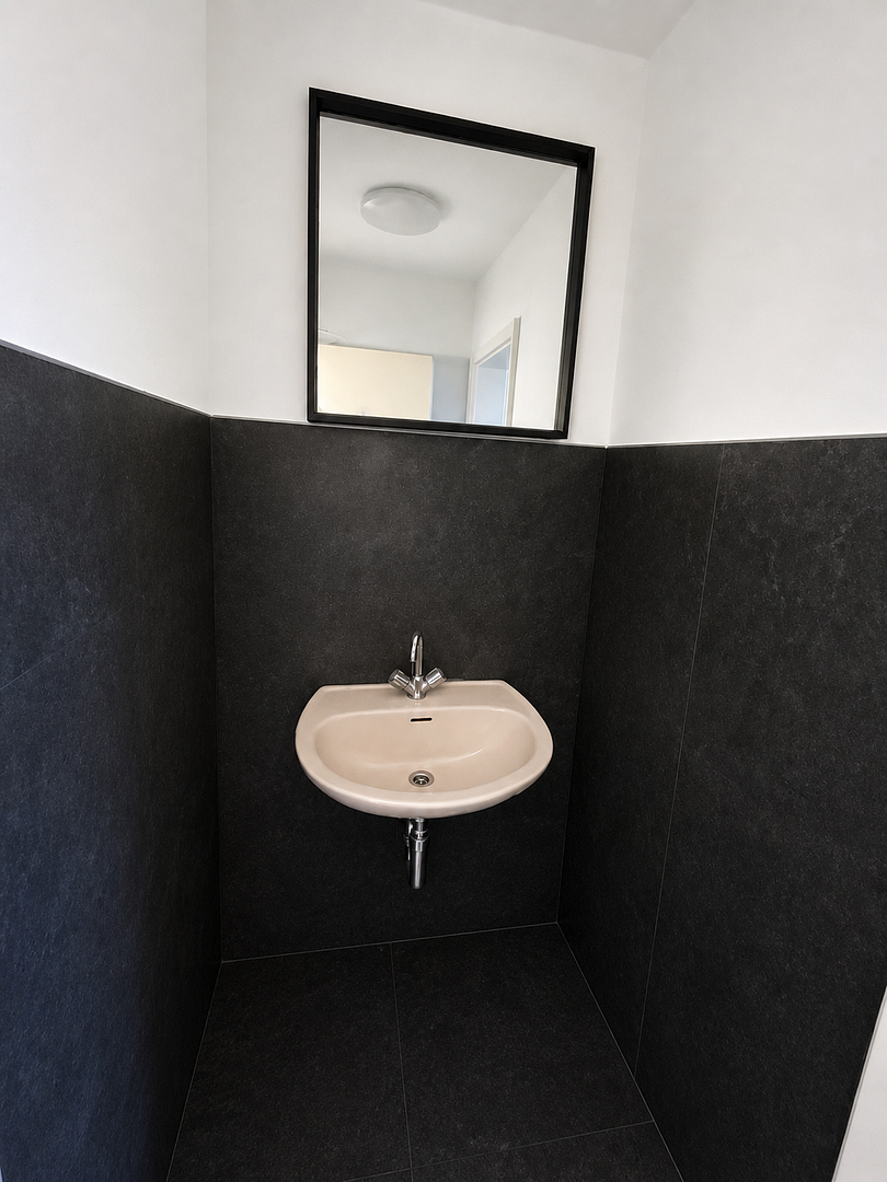 Waschtisch in WC