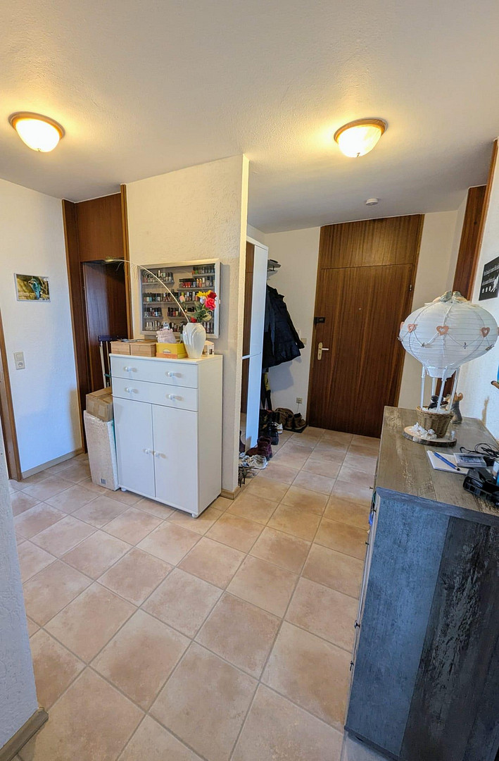Geräumige und zentrale Wohnung inkl. Tiefgaragen-Stellplatz, Provisionsfrei! – Augsburg(Pfersee) – Vorschaubild 12