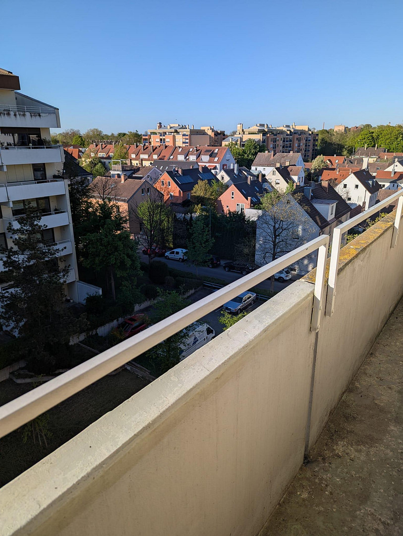 Geräumige und zentrale Wohnung inkl. Tiefgaragen-Stellplatz, Provisionsfrei! – Augsburg(Pfersee) – Vorschaubild 16