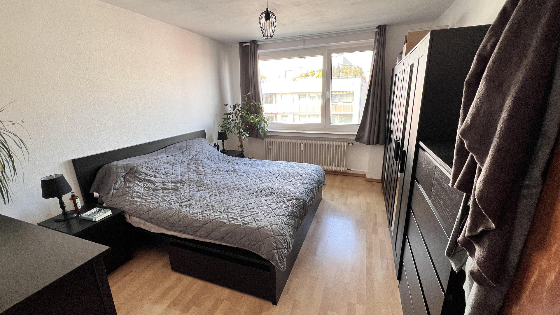 Schöne helle 79 m2 Wohnung in ruhier Wohnlage in Düsseldorf Lörick – Niederdonker Str. 9, 40547 Düsseldorf(Lörick) – Vorschaubild 2
