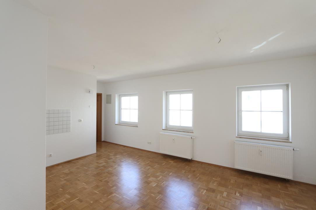 Außergewöhnliche Wohnung in toller Lage! Parkett, Wintergarten, Balkon/Terrasse – Chemnitz(Gablenz) – Vorschaubild 7