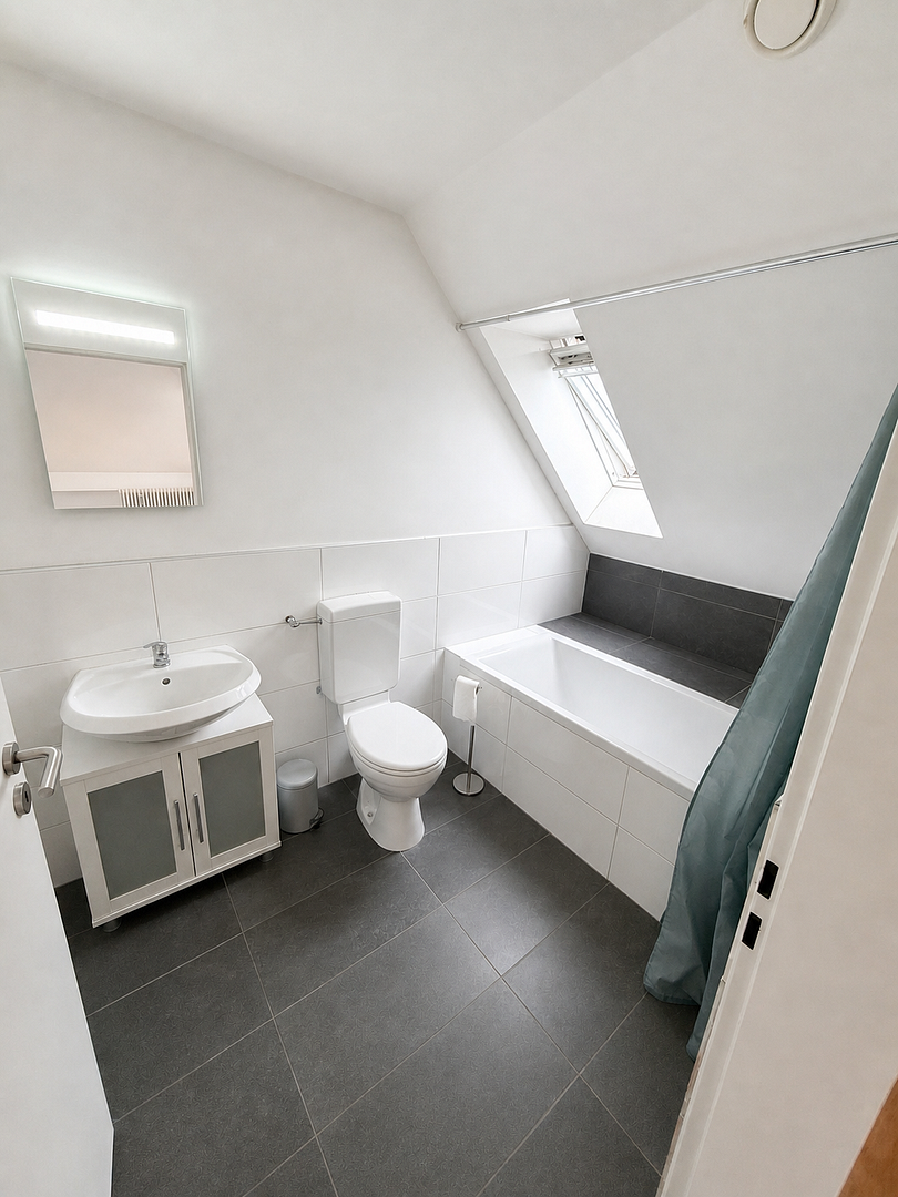Attraktive 2-Zimmer-Wohnung mit Balkon und moderner Einbauküche – Westliche Stadtmauerstraße 64, 91054 Erlangen – Vorschaubild 7