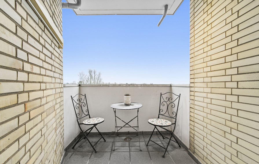 Licht. Luft. Weitblick. Saniertes Apartment in Top Lage – Klapheckstr. 2, 40474 Düsseldorf(Stockum) – Vorschaubild 3