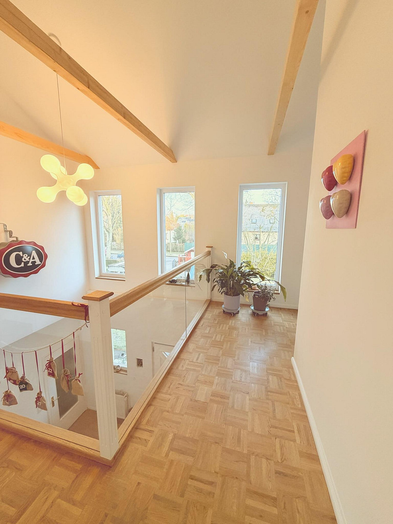 Saniertes freistehendes Architektenhaus mit großem Grundstück und viel Privatsphäre – Berlin(Hermsdorf) – Vorschaubild 4