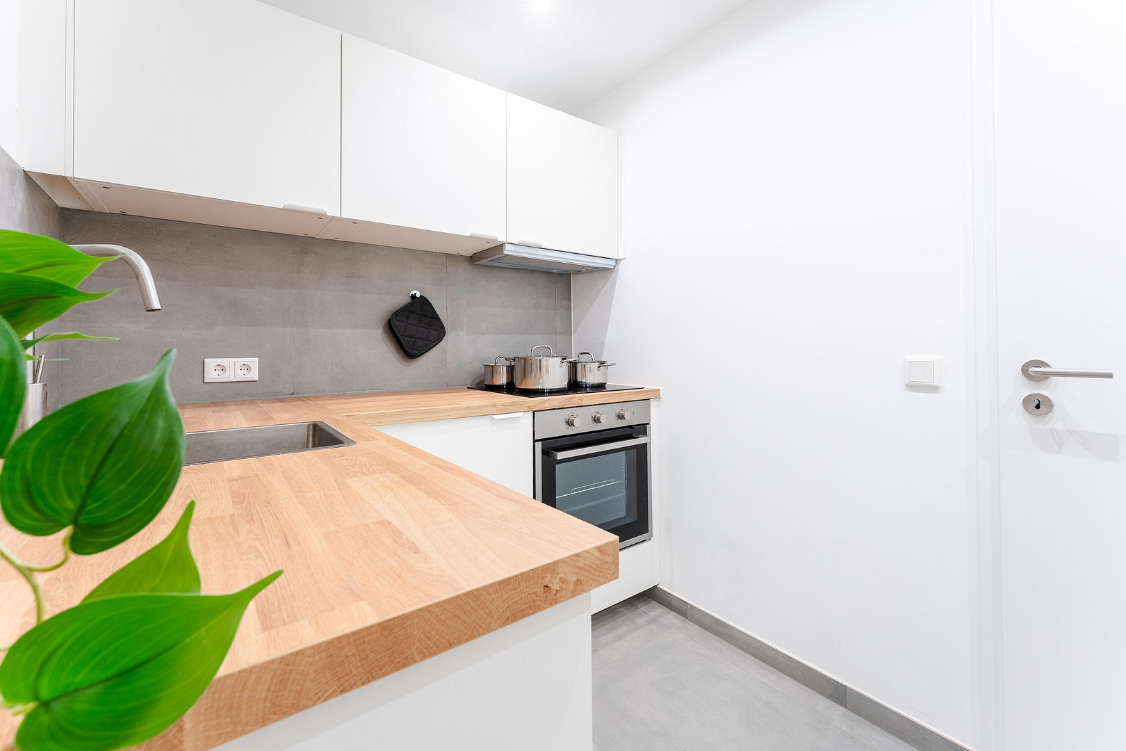 Frisch sanierte 3 Zimmer-Wohnung mit großem Süd-/Westbalkon – Düsseldorf(Bilk) – Vorschaubild 6