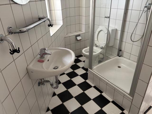 Charmante, helle und ruhige Altbauwohnung in Hagen/Wehringhausen – Hagen – Vorschaubild 9
