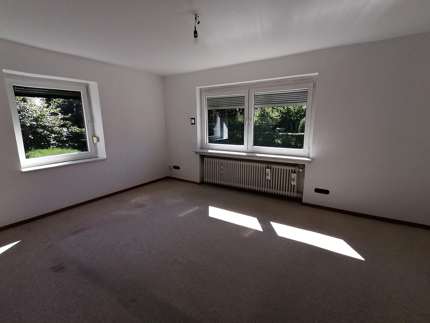 Freistehendes Einfamilienhaus mit großem Garten in Wennigsen OT Bredenbeck – Tulpenstraße 29, 30974 Wennigsen(Bredenbeck) – Vorschaubild 2
