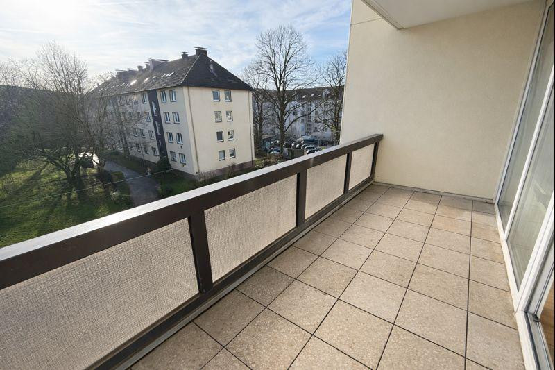 4-Zimmer-Wohnung (106m²) und Balkon über den Dächern von Langerfeld – Langerfelder Straße 115, 42389 Wuppertal(Langerfeld) – Vorschaubild 7