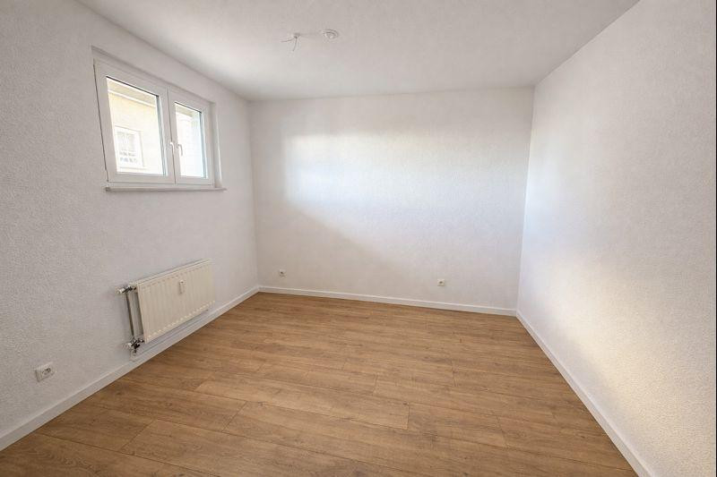 4-Zimmer-Wohnung (106m²) und Balkon über den Dächern von Langerfeld – Langerfelder Straße 115, 42389 Wuppertal(Langerfeld) – Vorschaubild 3