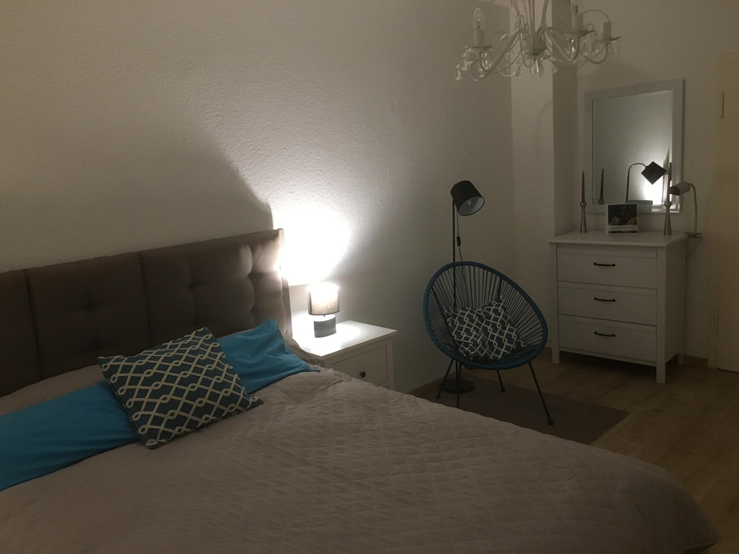 renovierte Wohnung mit Balkon und Blick ins Grüne – 45143 Essen(Altendorf) – Vorschaubild 12