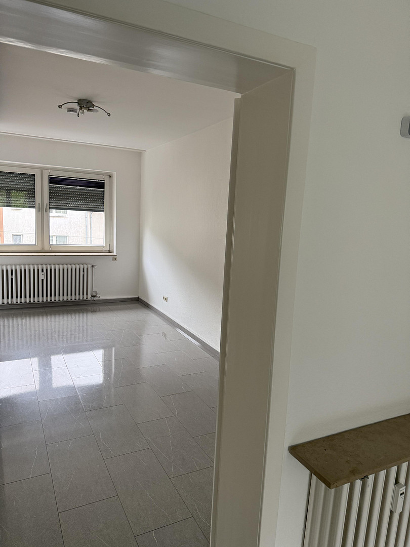 renovierte Wohnung mit Balkon und Blick ins Grüne – 45143 Essen(Altendorf) – Vorschaubild 16
