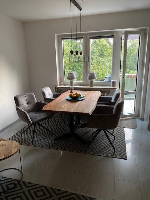 renovierte Wohnung mit Balkon und Blick ins Grüne – 45143 Essen(Altendorf) – Vorschaubild 5