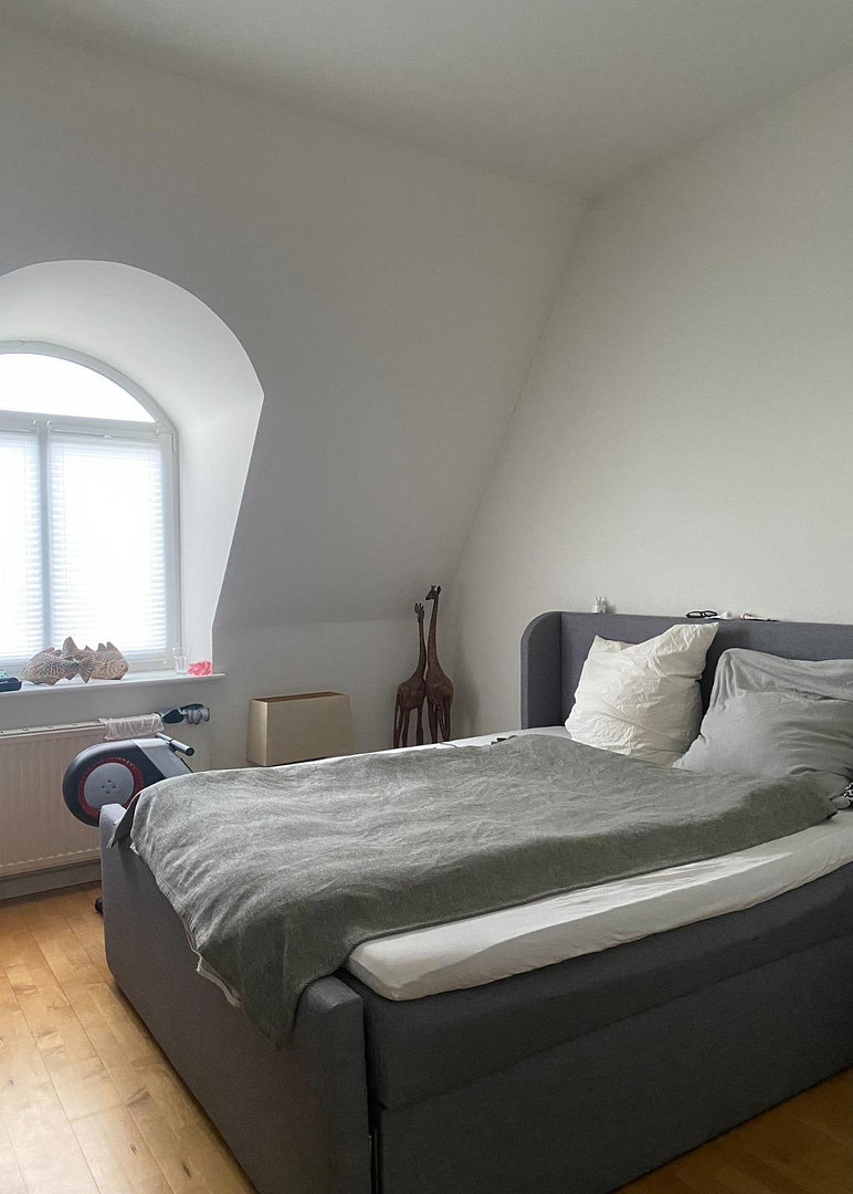 Logenplatz über Eimsbüttel: Lichtdurchflutete Residenz mit Spektakulärem Weitblick – Hamburg(Eimsbüttel) – Vorschaubild 2