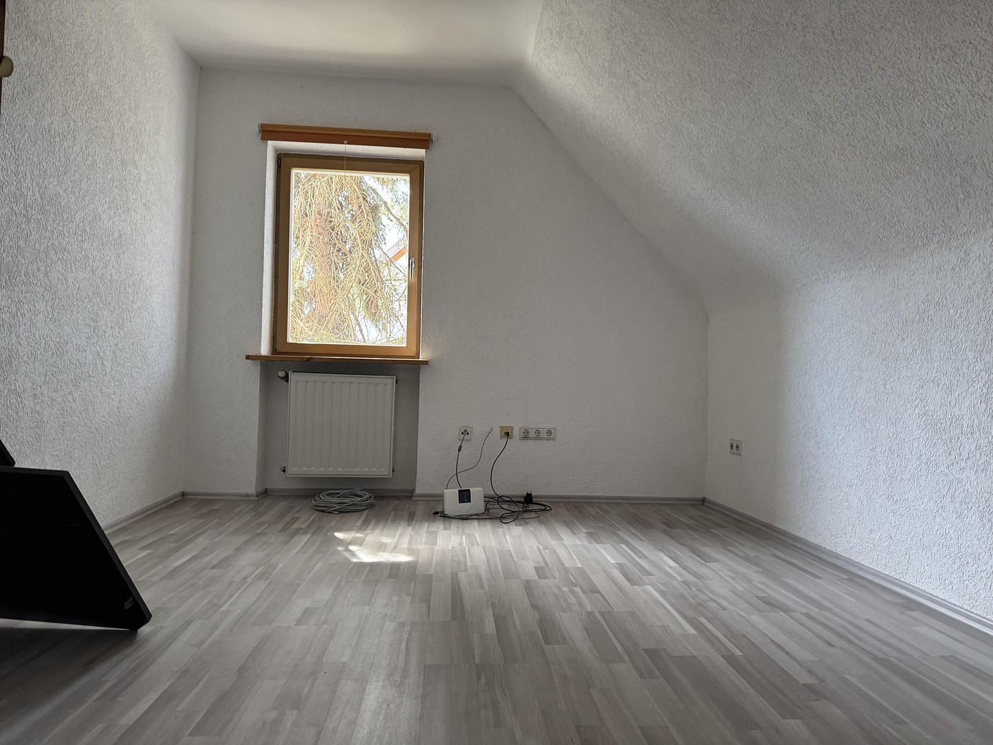 PRIVAT: Charmantes Stadthaus in Deidesheim – Wohnen, wo die Pfalz am schönsten ist! – Deidesheim – Vorschaubild 21
