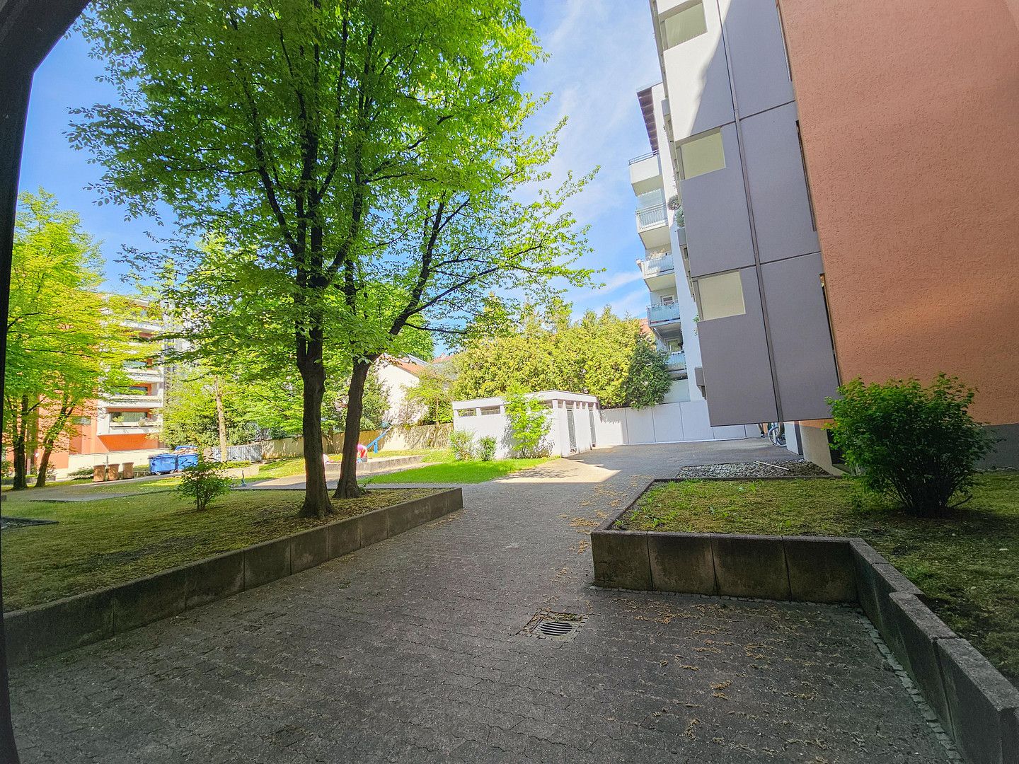 Provisionsfreie 3-Zi-Wohnung- Renoviert mit Südbalkon in der Herzogstrasse – Herzogstrasse 112, 80796 München(Schwabing) – Vorschaubild 23