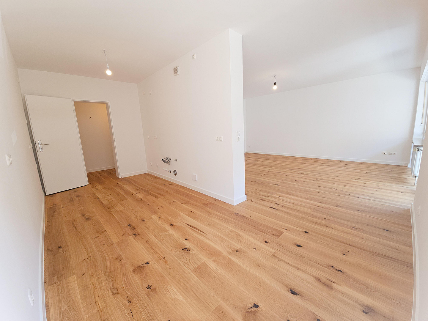 Provisionsfreie 3-Zi-Wohnung- Renoviert mit Südbalkon in der Herzogstrasse – Herzogstrasse 112, 80796 München(Schwabing) – Vorschaubild 2
