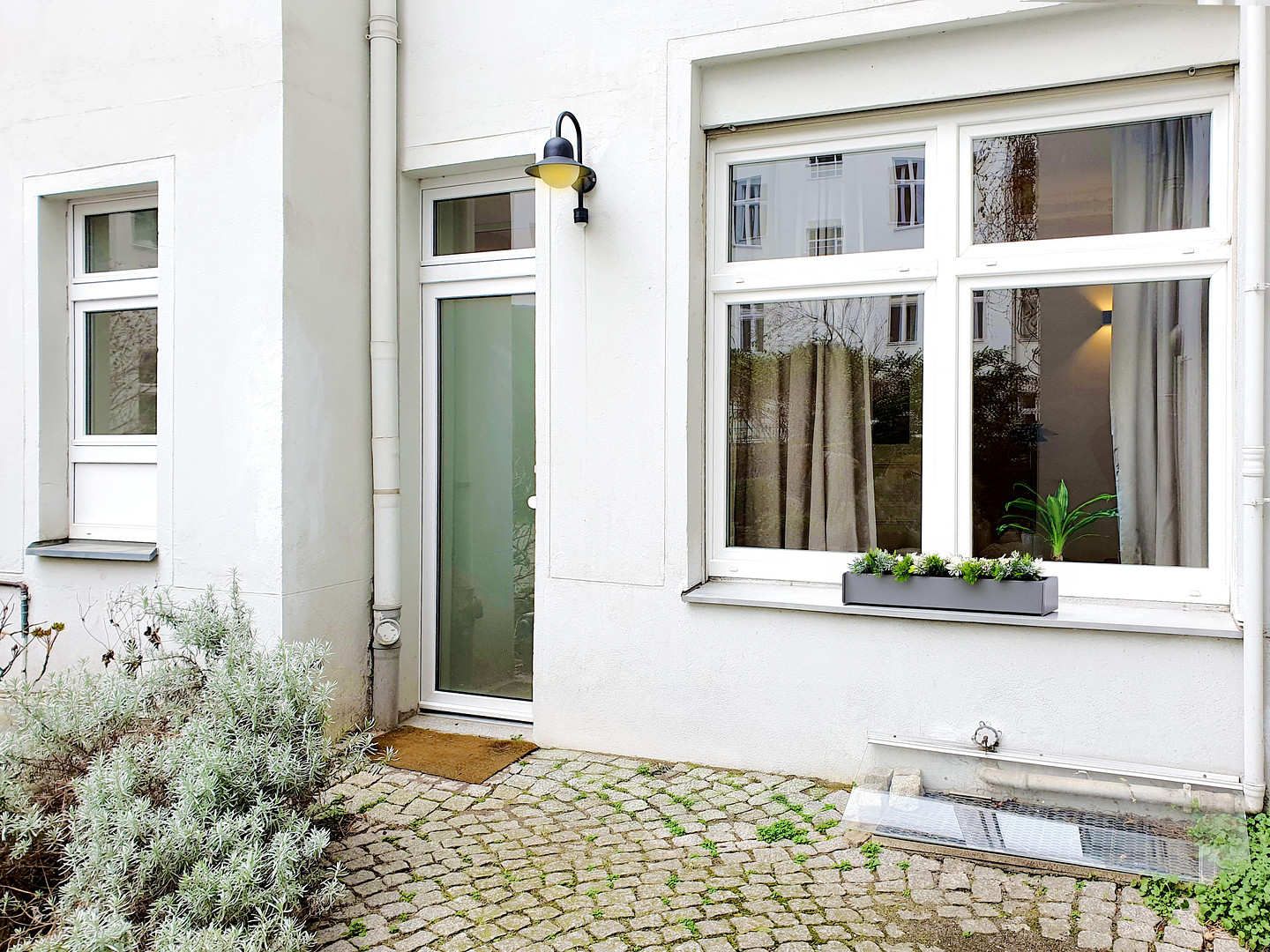 Sanierter Altbau-Traum mit Hofzugang am Savignyplatz • 2 Bäder • unbefristet – Herderstraße 5, 10625 Berlin(Charlottenburg) – Vorschaubild 20