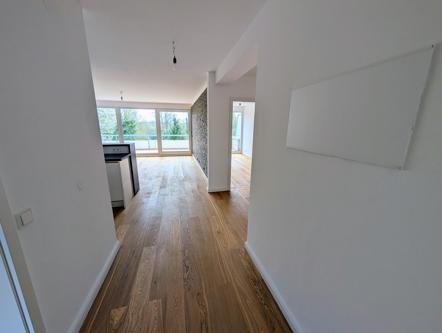 PROVISIONSFREI | Erstbezug nach Modernisierung: Penthouse Wohnung inkl. Tiefgaragenstellplatz – Saseler Chaussee 4a, 22391 Hamburg(Wellingsbüttel) – Vorschaubild 22