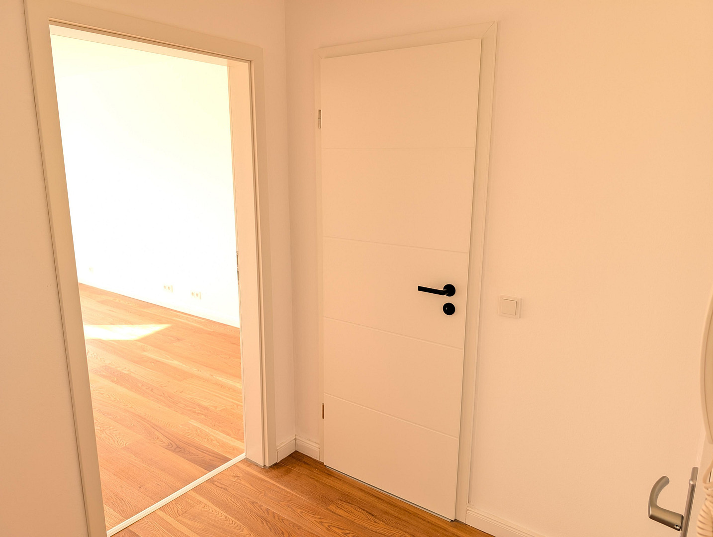 PROVISIONSFREI | Erstbezug nach Modernisierung: Penthouse Wohnung inkl. Tiefgaragenstellplatz – Saseler Chaussee 4a, 22391 Hamburg(Wellingsbüttel) – Vorschaubild 23