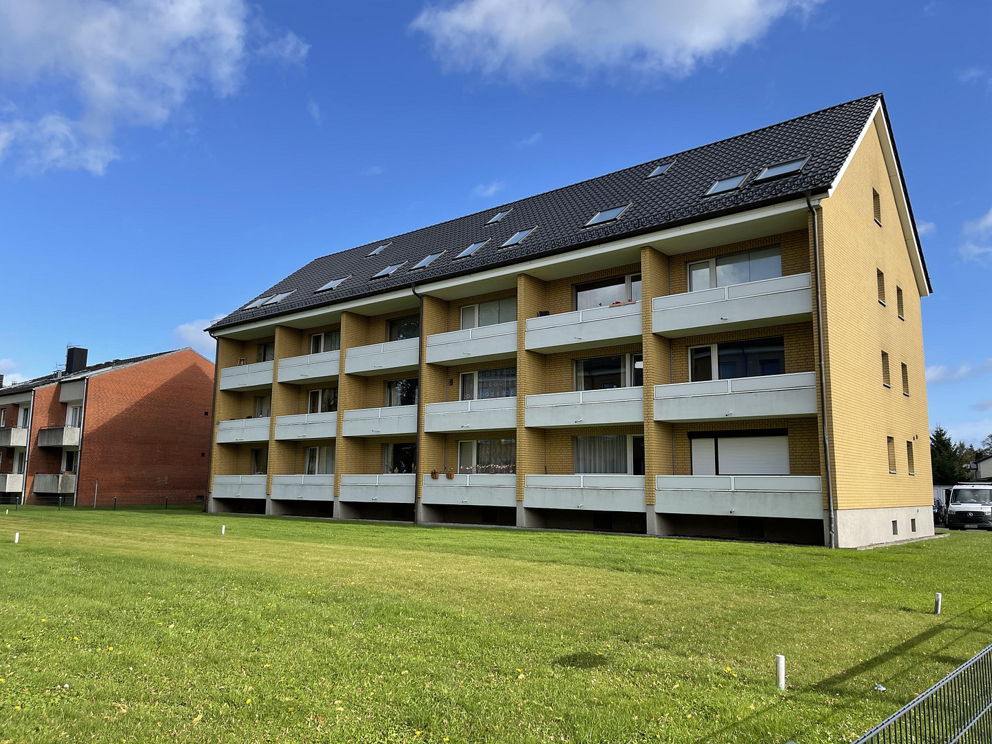 Ruhig, zentral, 1-Zimmer-Wohnung mit Balkon in Barmstedt ab 01.08.26 frei von privat – Erlengrund 2, 25355 Barmstedt – Vorschaubild 18