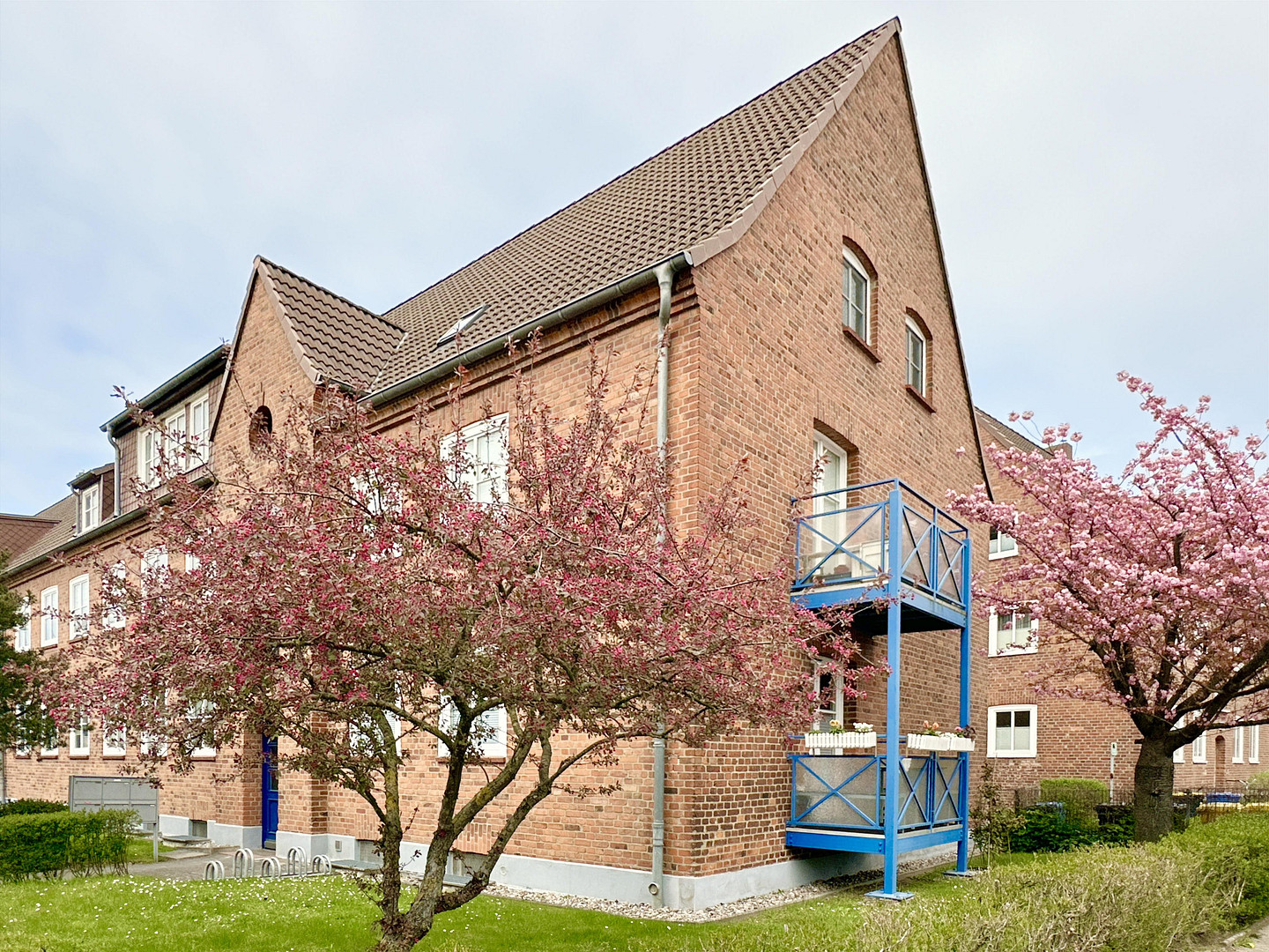 Exklusive Dachgeschosswohnung in Warnemünde – hochwertig saniert & stilvoll modernisiert – Rostock-Warnemünde(Warnemünde) – Vorschaubild 2