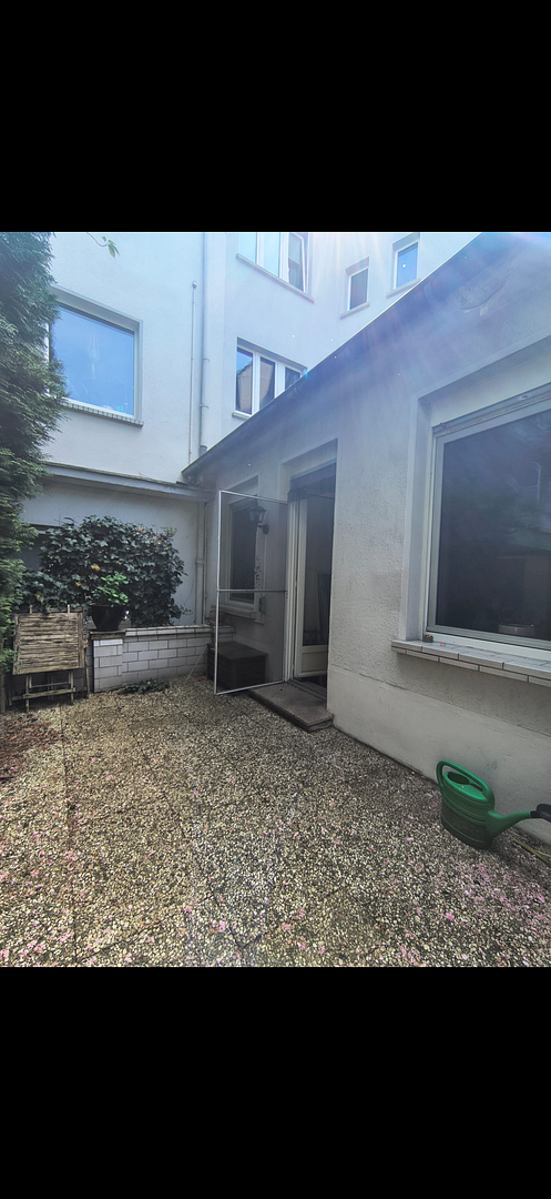Exklusive Gartenwohnung im energetisch kernsanierten Mehrfamilienhaus – Rellinghauser Straße 115, 45128 Essen(Südviertel) – Vorschaubild 2