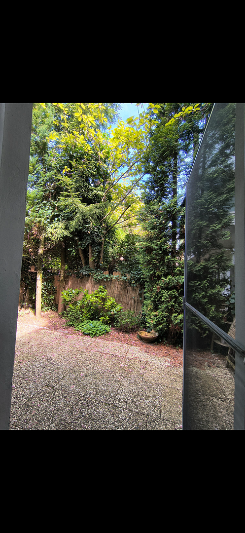 Exklusive Gartenwohnung im energetisch kernsanierten Mehrfamilienhaus – Rellinghauser Straße 115, 45128 Essen(Südviertel) – Vorschaubild 3