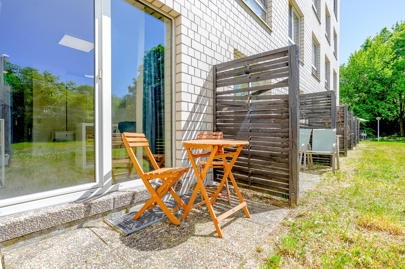 Moderne, helle, NEU renovierte, vollmöblierte Wohg. + Keller + Tiefgarage, Zentral in Mainz – Mainz – Vorschaubild 6