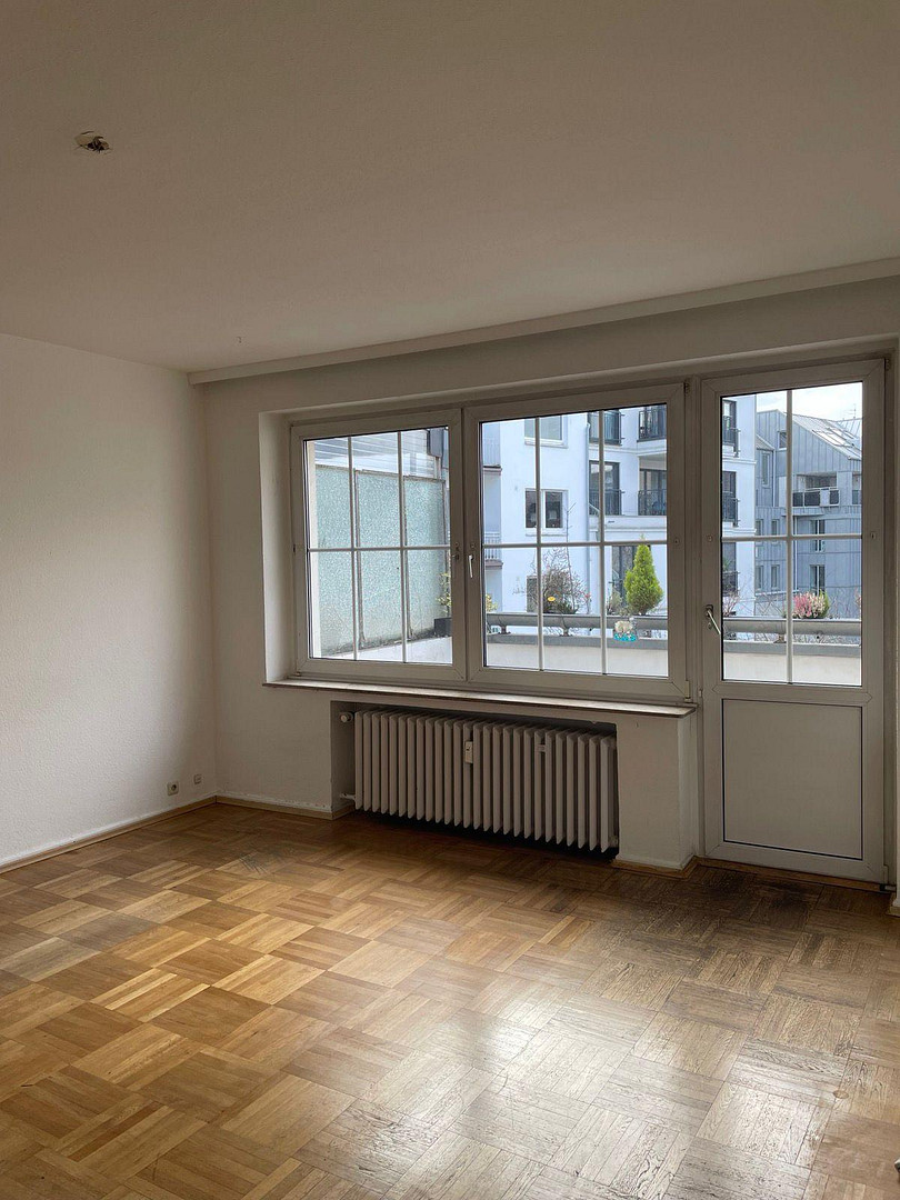 Altbauperle direkt am Hofgarten – bezugsfrei mit Balkon in Bestlage Düsseldorf – Düsseldorf(Pempelfort) – Vorschaubild 3