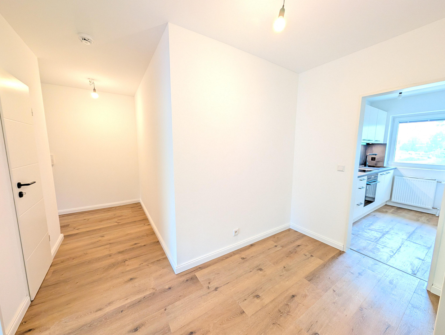 PROVISIONSFREI | Erstbezug nach Sanierung: 3-Zimmer-Wohnung mit 2 Balkonen & Tiefgaragenstellplatz – Walddörfer Str. 374, 22047 Hamburg(Tonndorf) – Vorschaubild 11