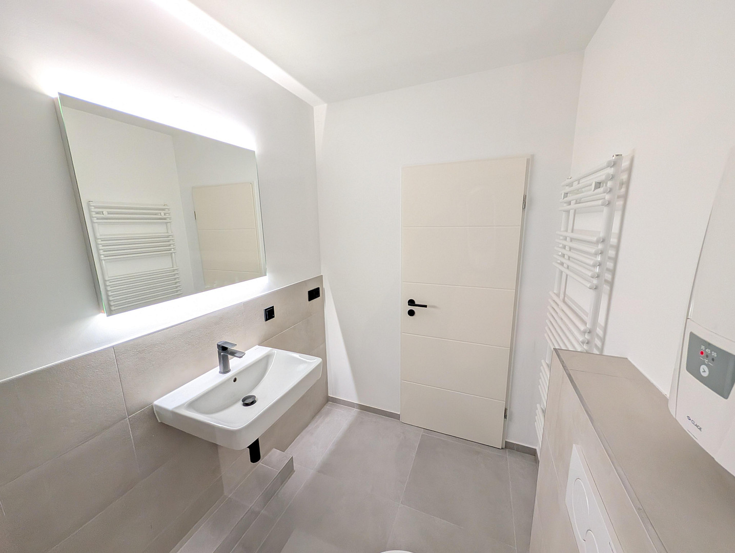 PROVISIONSFREI | Erstbezug nach Sanierung: 3-Zimmer-Wohnung mit 2 Balkonen & Tiefgaragenstellplatz – Walddörfer Str. 374, 22047 Hamburg(Tonndorf) – Vorschaubild 14