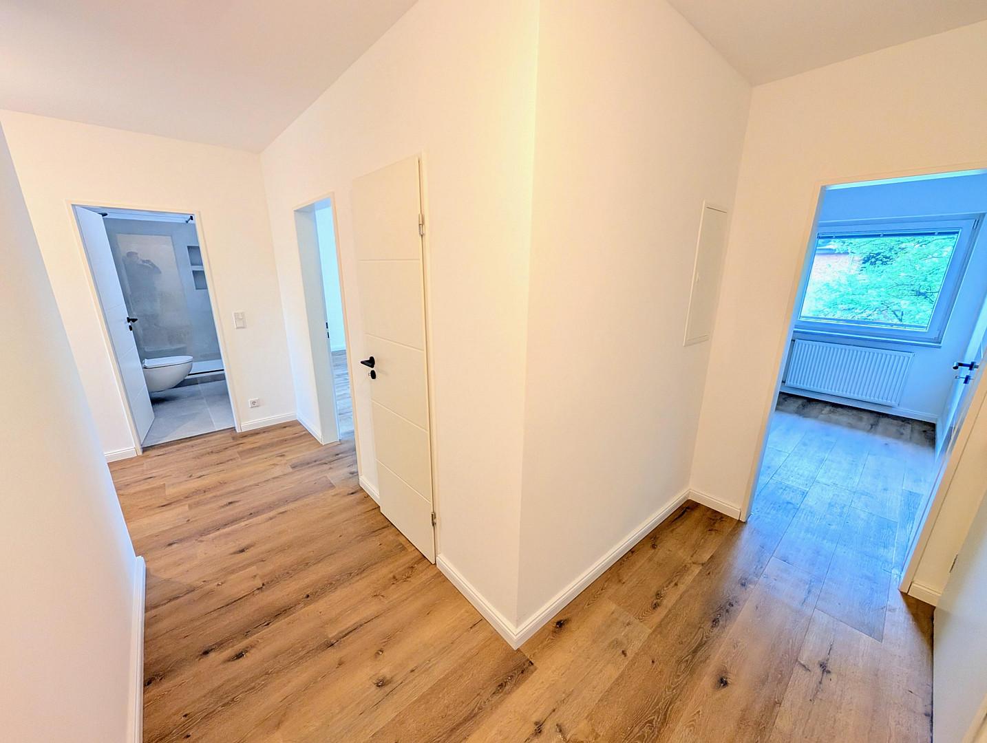 PROVISIONSFREI | Erstbezug nach Sanierung: 3-Zimmer-Wohnung mit 2 Balkonen & Tiefgaragenstellplatz – Walddörfer Str. 374, 22047 Hamburg(Tonndorf) – Vorschaubild 9