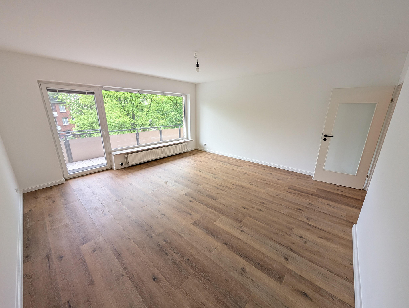 PROVISIONSFREI | Erstbezug nach Sanierung: 3-Zimmer-Wohnung mit 2 Balkonen & Tiefgaragenstellplatz – Walddörfer Str. 374, 22047 Hamburg(Tonndorf) – Vorschaubild 22