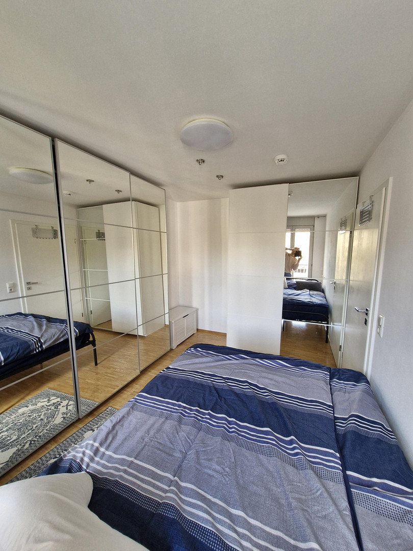 Schöne möblierte 2-Zimmer-Wohnung mit 1 großen Balkon in der Schwanthalerhöhe – München(Schwanthalerhöhe) – Vorschaubild 14
