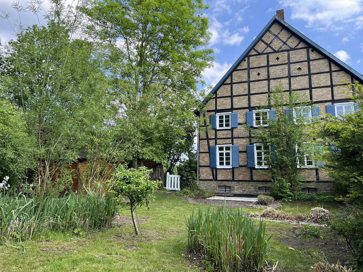 Historisches Juwel im Grünen     ---           Frisch renoviertes Fachwerk-Idyll in Hamm-Sandbochum – Urnenfeldstraße 13, 59077 Hamm OT Sandbochum – Vorschaubild 32