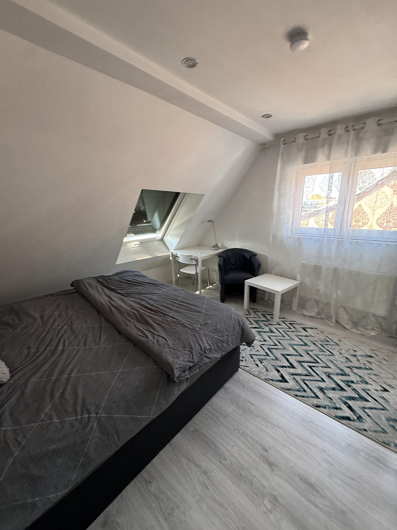 Möblierte 3-Zimmer-Wohnung mit Balkon und kostenlosen Parkplätzen – Bredelaerstraße 39, 40474 Düsseldorf(Lohausen) – Vorschaubild 18