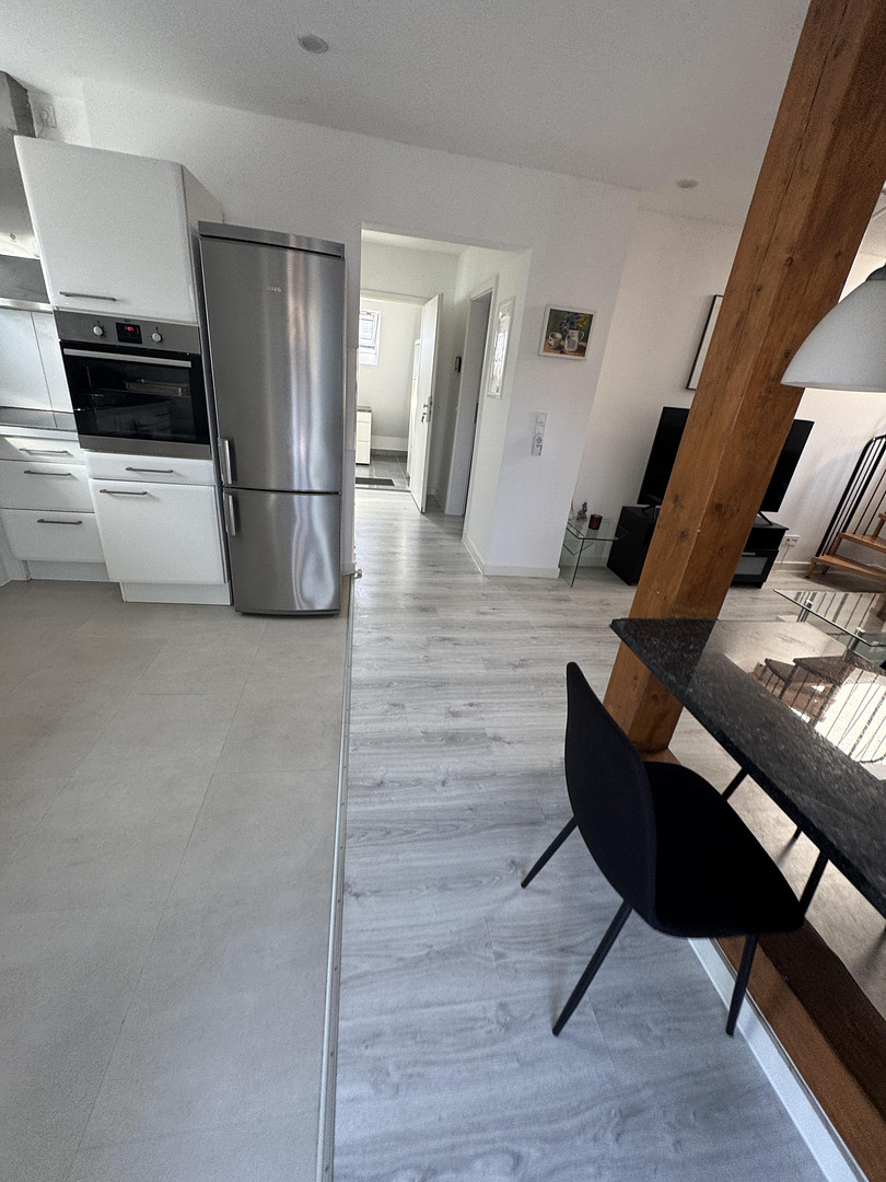 Möblierte 3-Zimmer-Wohnung mit Balkon und kostenlosen Parkplätzen – Bredelaerstraße 39, 40474 Düsseldorf(Lohausen) – Vorschaubild 6