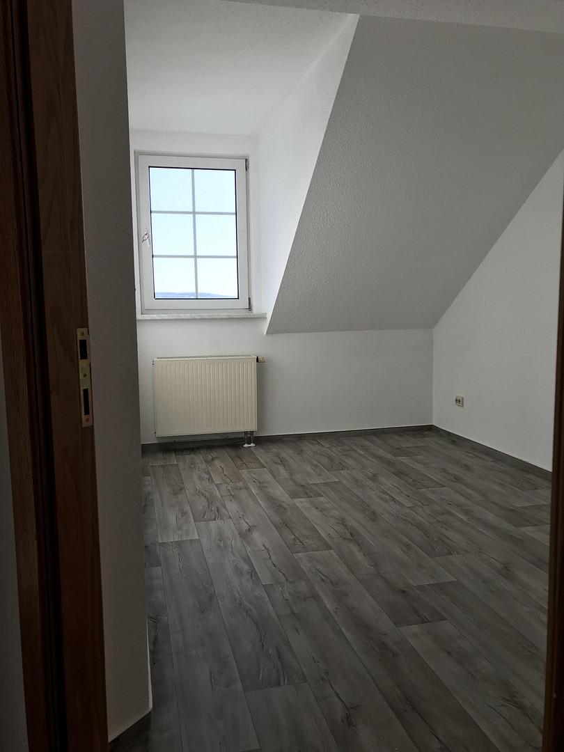 Familienfreundliches Reihenhaus – Bernsbach – Vorschaubild 19