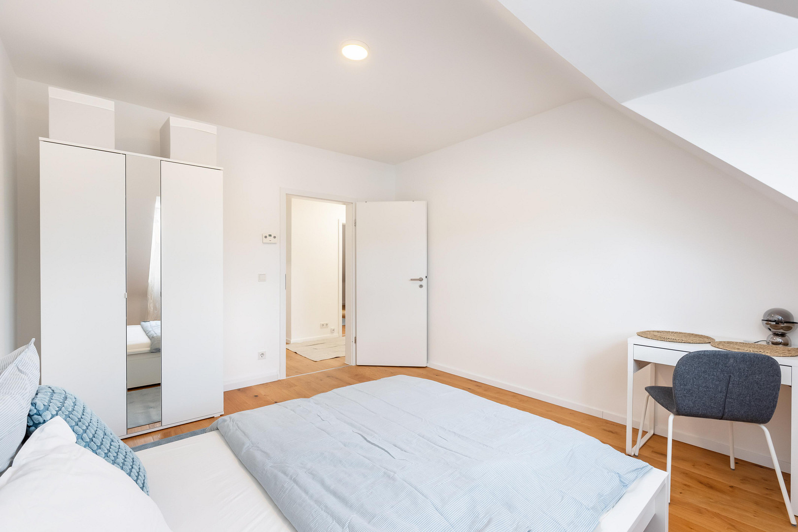 2 Zimmer-Wohnung in Düsseldorf Wersten – Düsseldorf(Wersten) – Vorschaubild 3