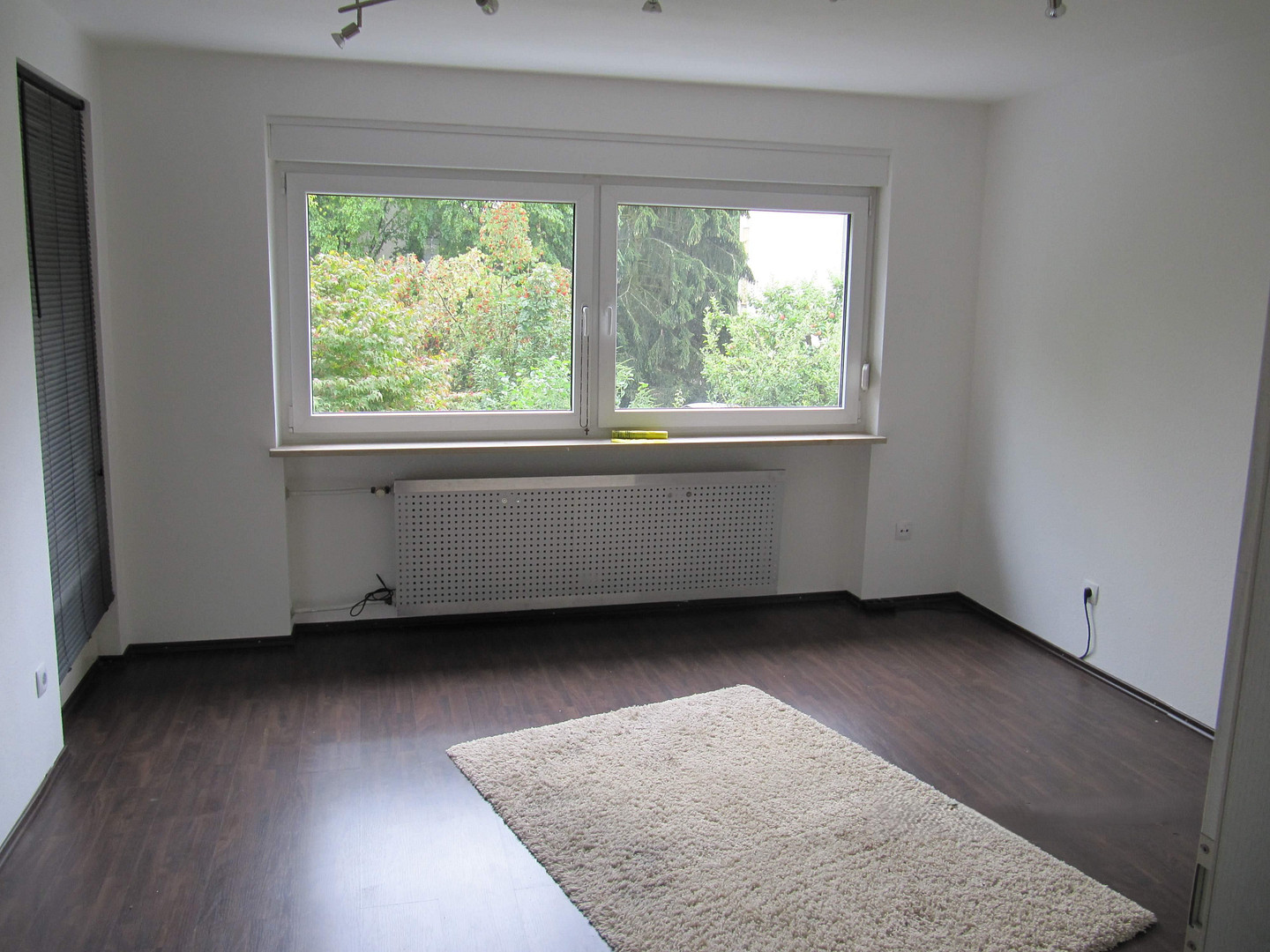 TOP LAGE LAUFAMHOLZ: LAUFEND UND UMFANGREICH MODERNISIERTES -- 6-ZIMMER-RMH MIT EINZELGARAGE. – Hartensteinerstrasse 6, 90482 Nürnberg(Laufamholz) – Vorschaubild 9