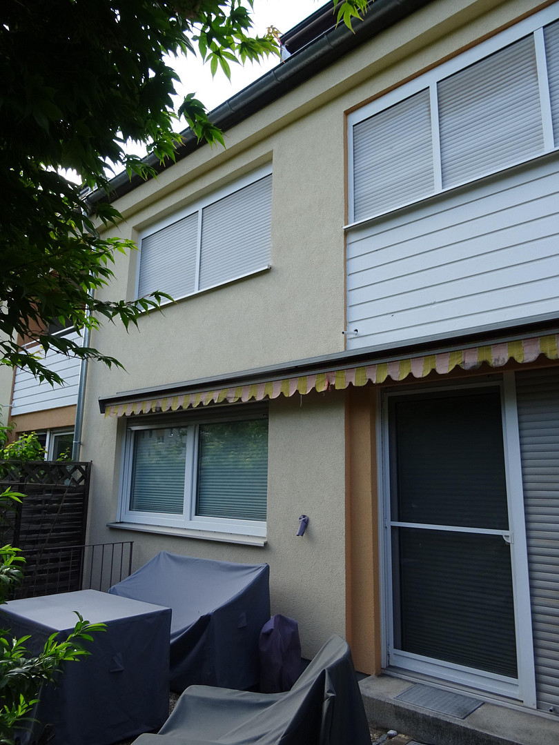TOP LAGE LAUFAMHOLZ: LAUFEND UND UMFANGREICH MODERNISIERTES -- 6-ZIMMER-RMH MIT EINZELGARAGE. – Hartensteinerstrasse 6, 90482 Nürnberg(Laufamholz) – Vorschaubild 3