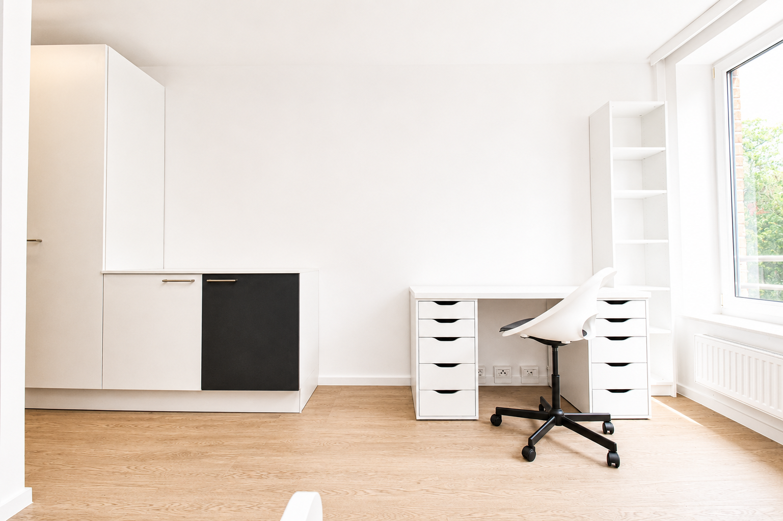 Möbilierte Einzimmerwohnung für Ihr Kind I Jetzt clever investieren! I Keine Maklercourtage – Mary-Astell-Straße 27, 28359 Bremen(Horn-Lehe) – Vorschaubild 4