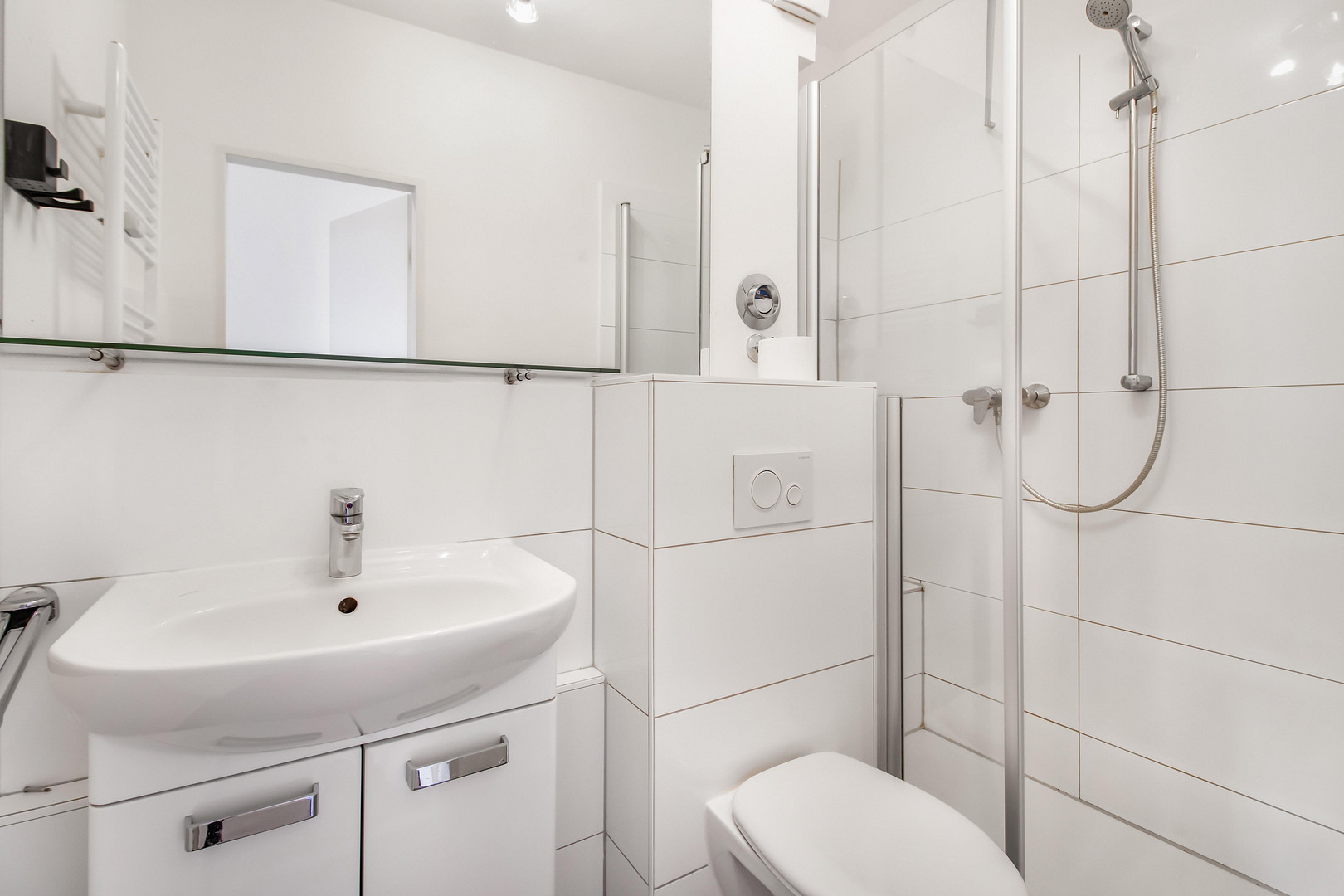 Helle 3-Zimmer-Wohnung in ruhiger Lage – Gröpelingen - inkl. Garage - WG geeignet – Selsinger Straße 20, 28237 Bremen(Gröpelingen) – Vorschaubild 2