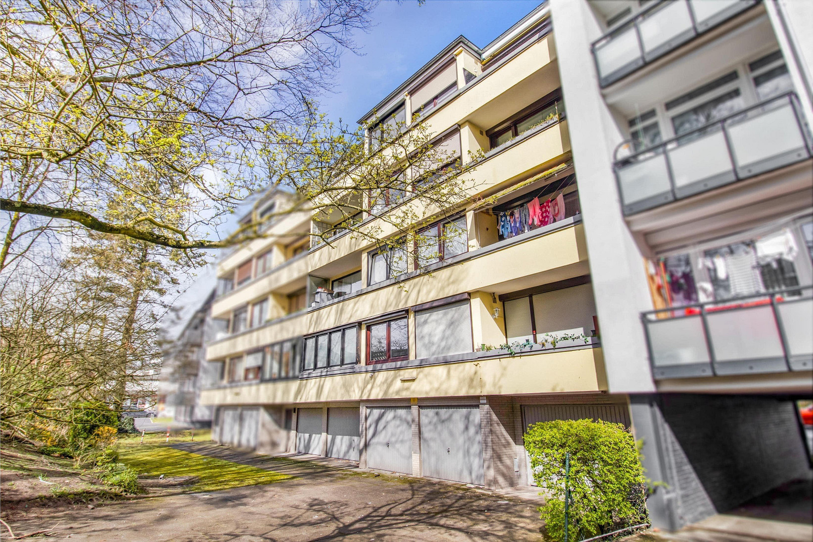 Helle 3-Zimmer-Wohnung in ruhiger Lage – Gröpelingen - inkl. Garage - WG geeignet – Selsinger Straße 20, 28237 Bremen(Gröpelingen) – Vorschaubild 8
