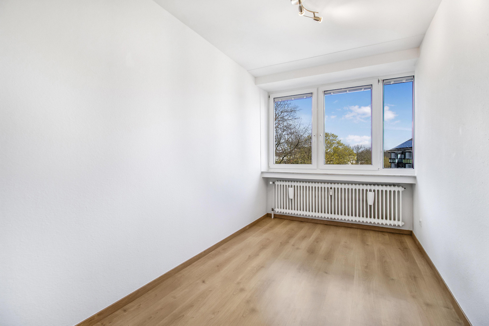 Helle 3-Zimmer-Wohnung in ruhiger Lage – Gröpelingen - inkl. Garage - WG geeignet – Selsinger Straße 20, 28237 Bremen(Gröpelingen) – Vorschaubild 6