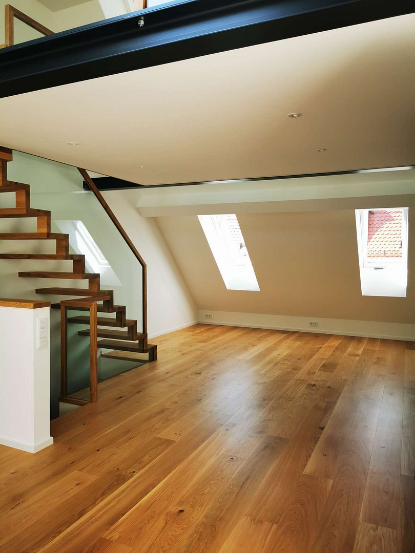Wunderschöne 3 Zimmerwohnung (OG und DG) + offener Galerie – Verdistr. 105e, 81247 München(Obermenzing) – Vorschaubild 11