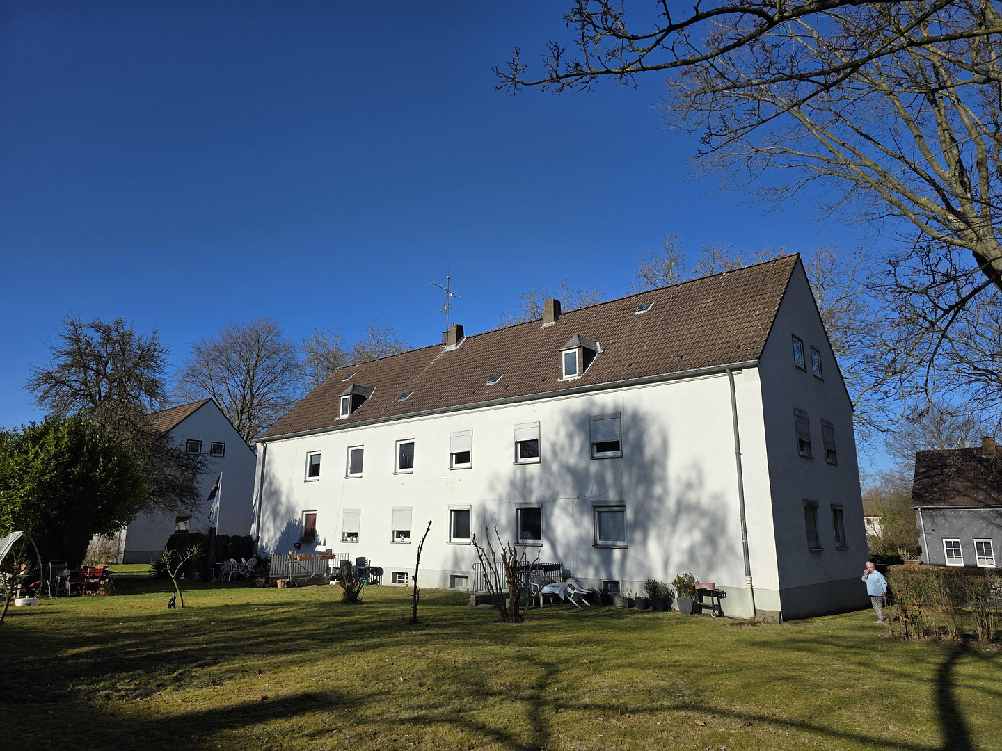 Frisch modernisierte 2-Zimmer-Dachgeschosswohnung mit Einbauküche in Bochum-Wattenscheid – Weststraße, 44866 Bochum(Wattenscheid) – Vorschaubild 6