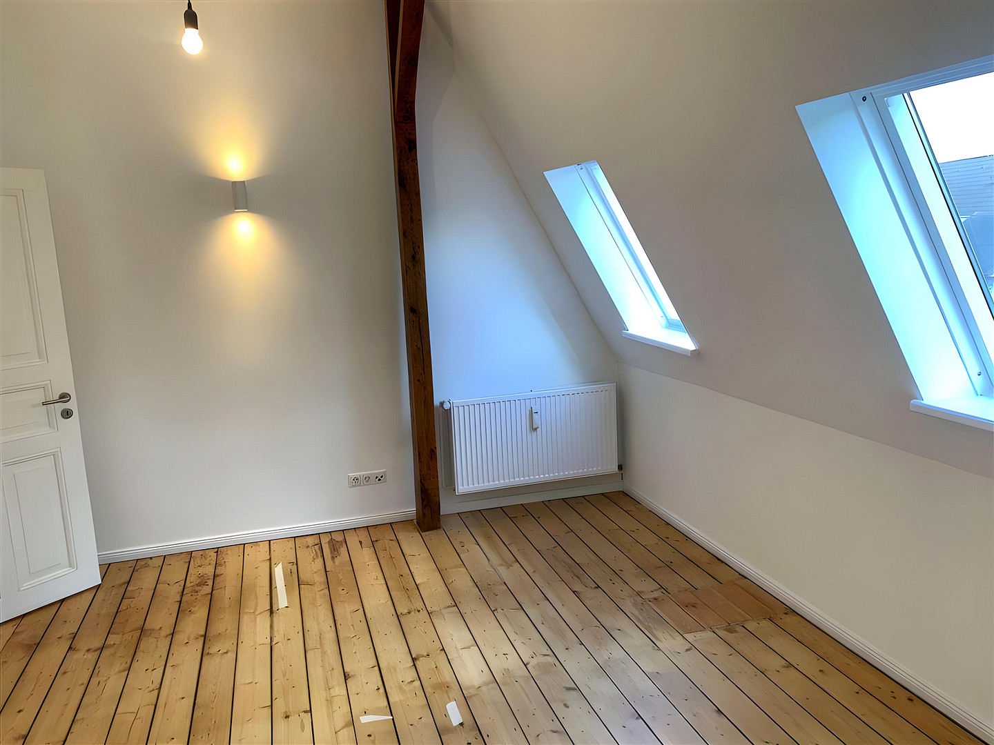 Exklusive 4-Zimmer-Dachgeschosswohnung für Studenten-WG – Frisch saniert | Neue Einbauküche – Walddörferstrasse 276, 22047 Hamburg(Wandsbek) – Vorschaubild 20