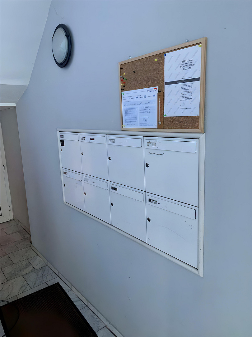 Exklusive 4-Zimmer-Dachgeschosswohnung für Studenten-WG – Frisch saniert | Neue Einbauküche – Walddörferstrasse 276, 22047 Hamburg(Wandsbek) – Vorschaubild 28