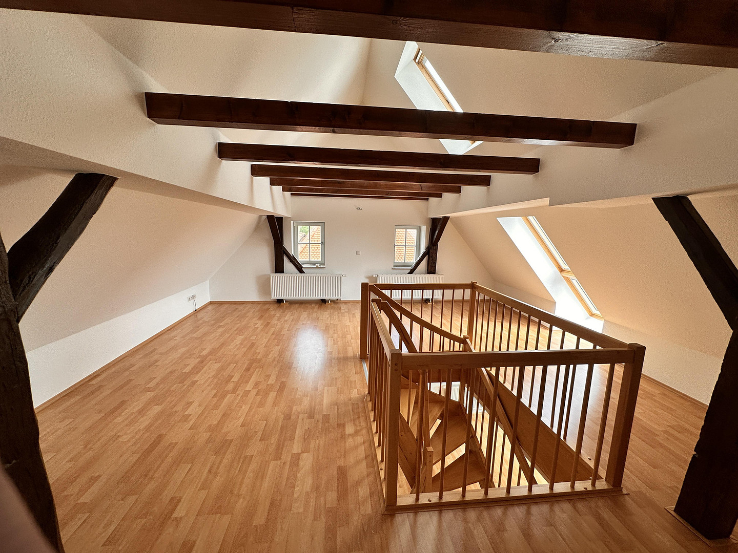 Charmante Dachgeschoss-/Maisonettewohnung mit besonderem Raumgefühl – Am Zehnt 9, 74889 Sinsheim-Hilsbach(Hilsbach) – Vorschaubild 14
